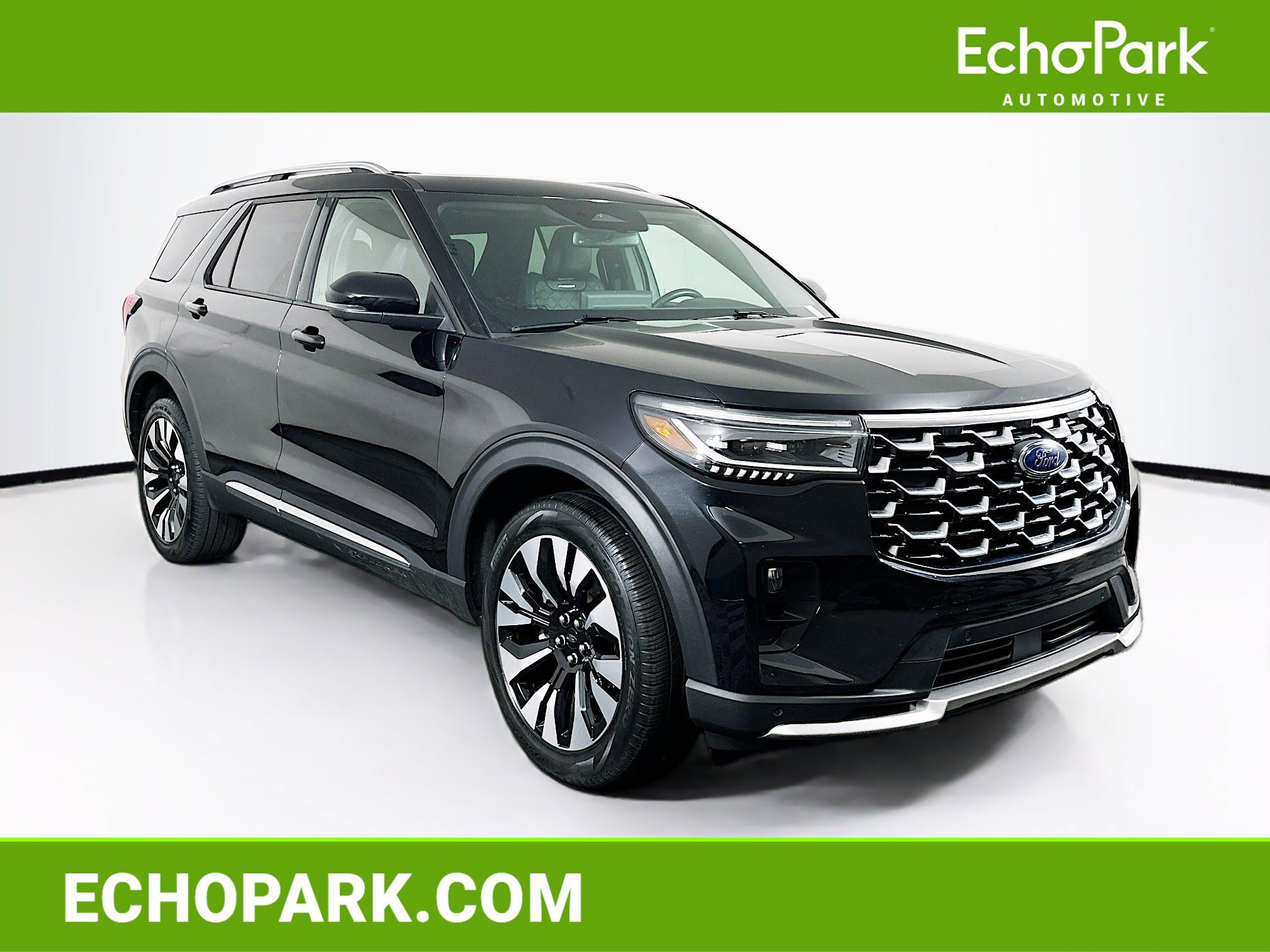 Used 2025 Ford Explorer Platinum w/ LUX Leather Package AWD/4WD image 1