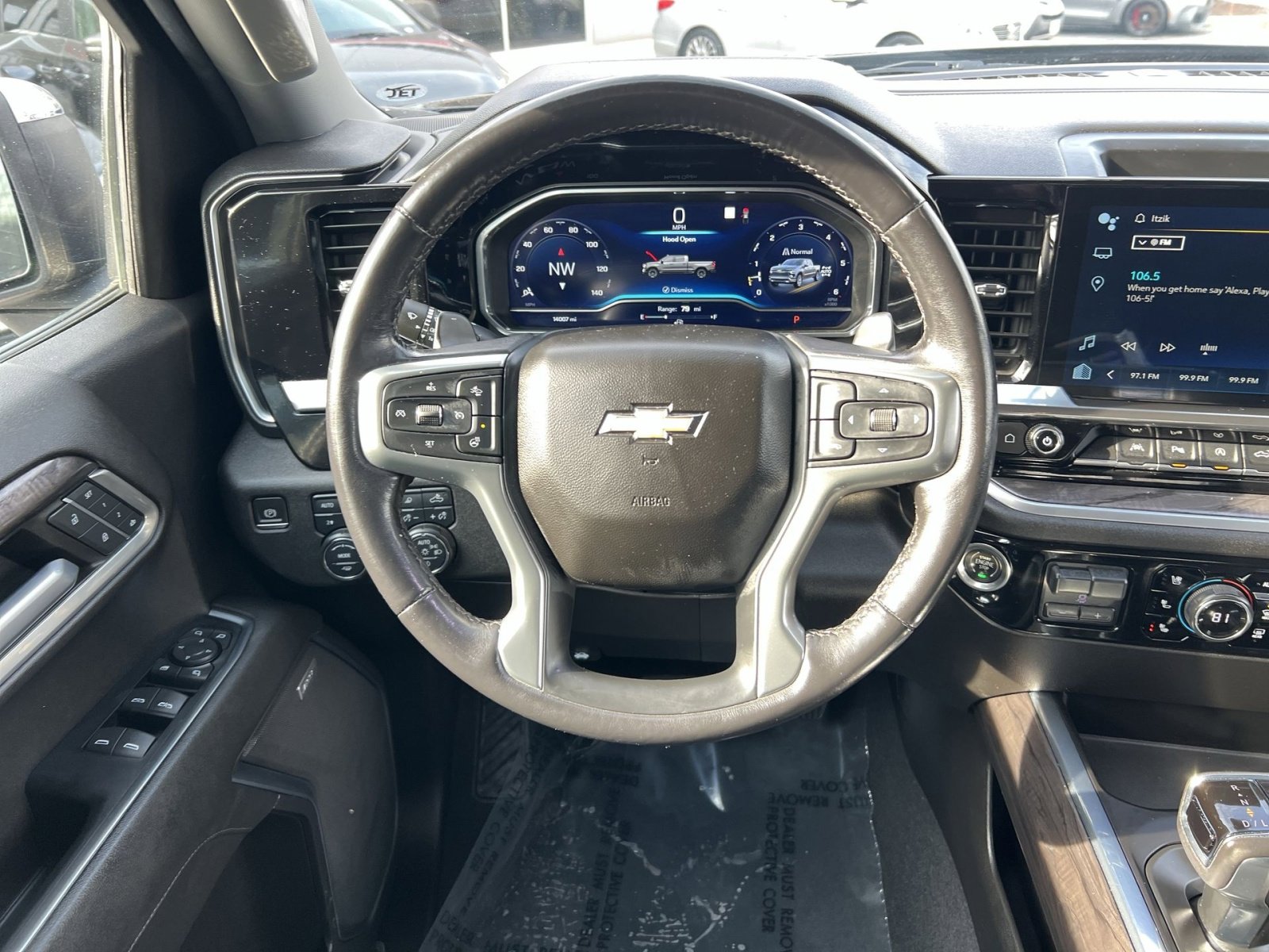 Used 2022 Chevrolet Silverado 1500 LTZ image 16