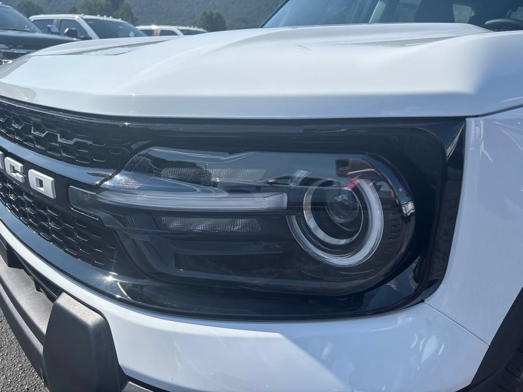 New 2026 Ford Bronco Sport Outer Banks w/ Outer Banks Tech Package+ AWD/4WD image 9