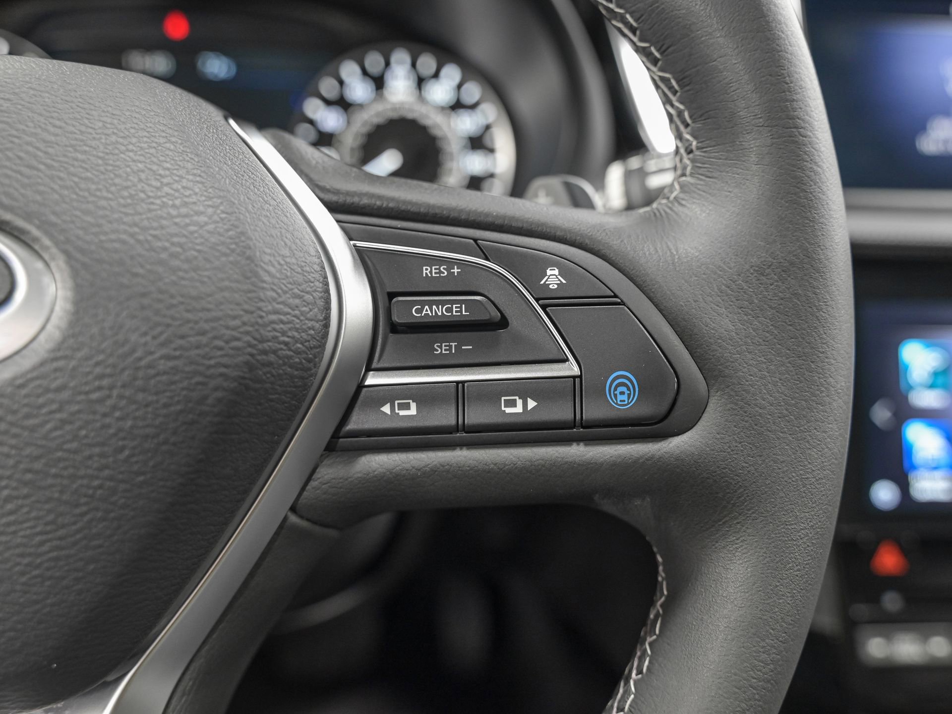 Used 2025 INFINITI QX50 Luxe image 20