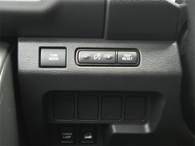 Used 2022 Nissan Frontier SV image 30