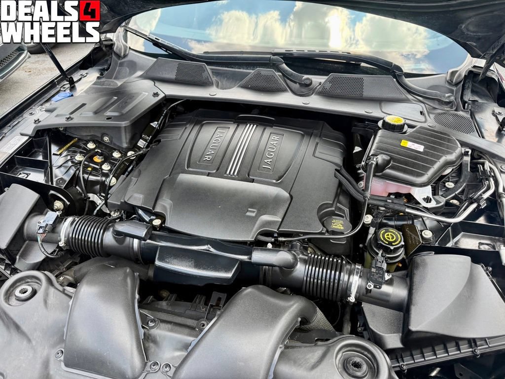 Used 2012 Jaguar XJ RWD image 6