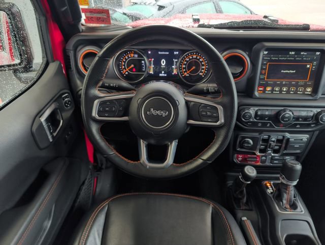 Used 2023 Jeep Gladiator Mojave w/ Cold Weather Group AWD/4WD image 17