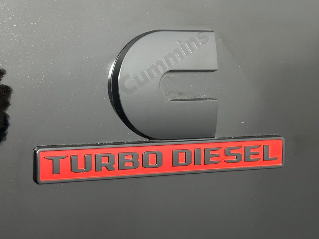 Used 2025 RAM 3500 Laramie image 9