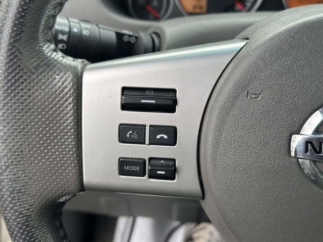 Used 2013 Nissan Frontier SL w/ Moonroof Pkg image 24