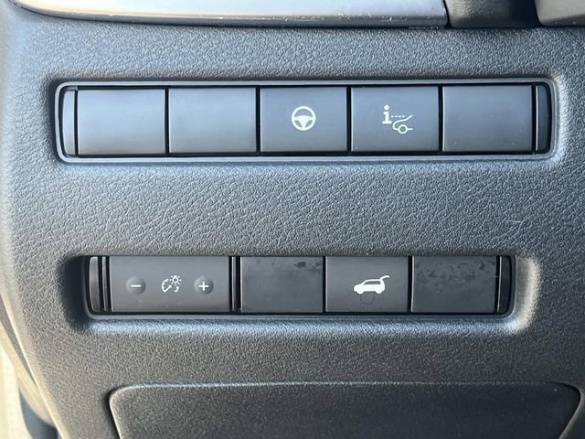 Used 2022 Nissan Rogue Platinum w/ Head-Up Display Package FWD image 29
