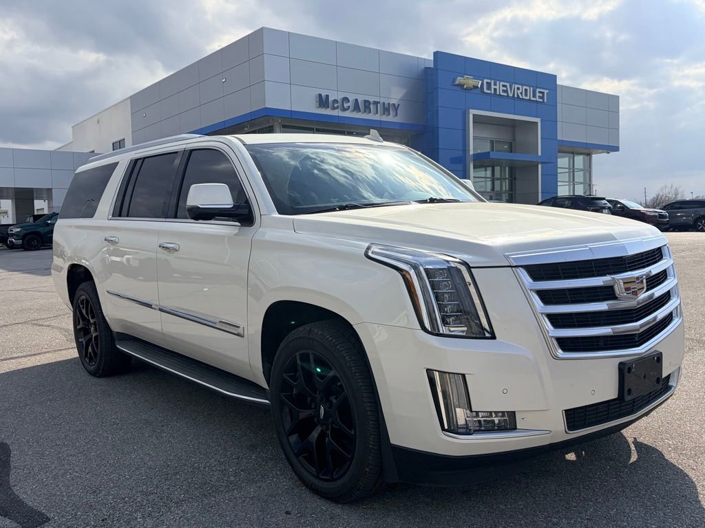 Used 2015 Cadillac Escalade ESV Luxury image 63