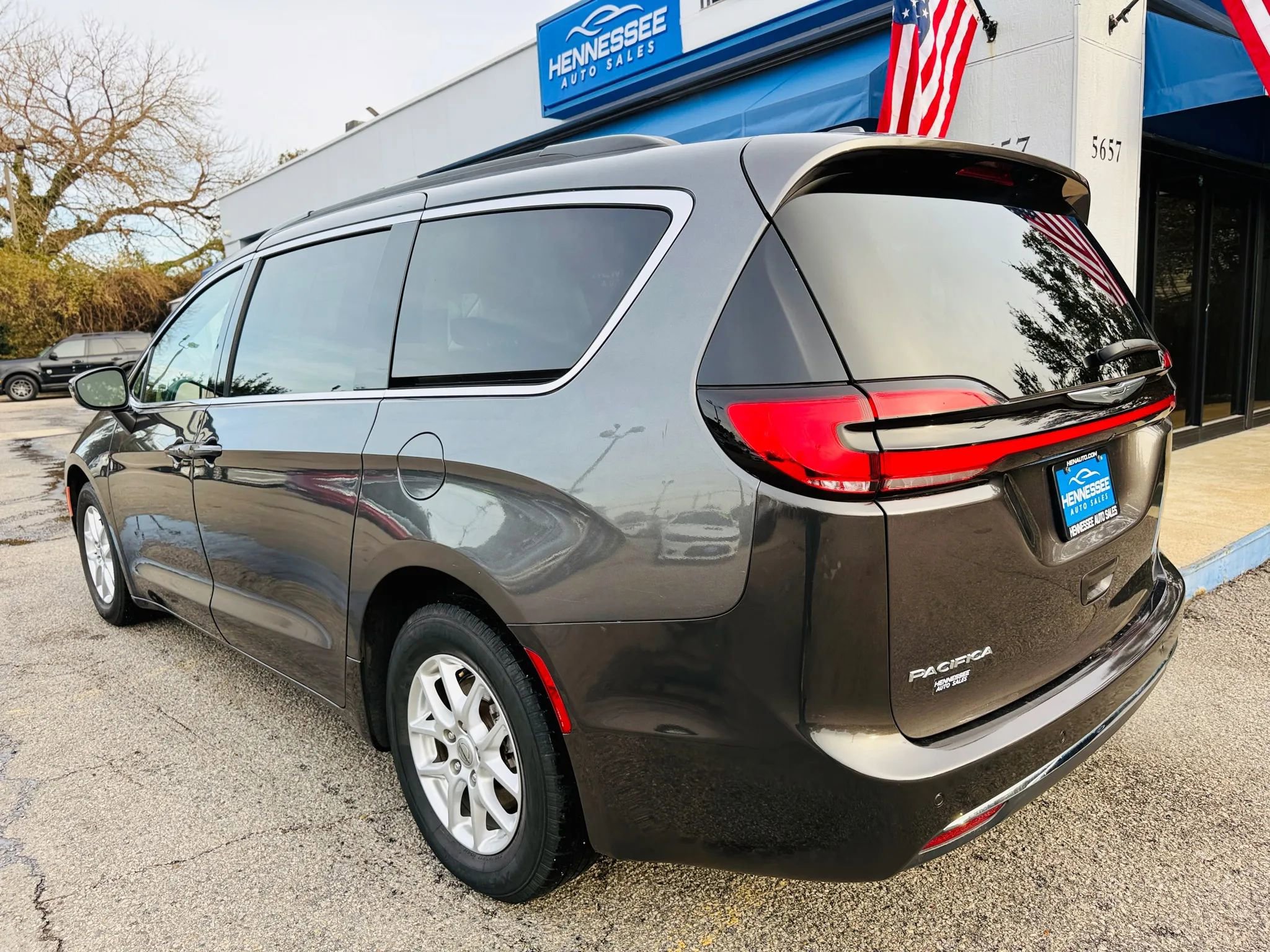 Used 2022 Chrysler Pacifica Touring-L FWD image 29