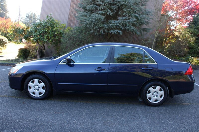 Used 2006 Honda Accord LX image 12