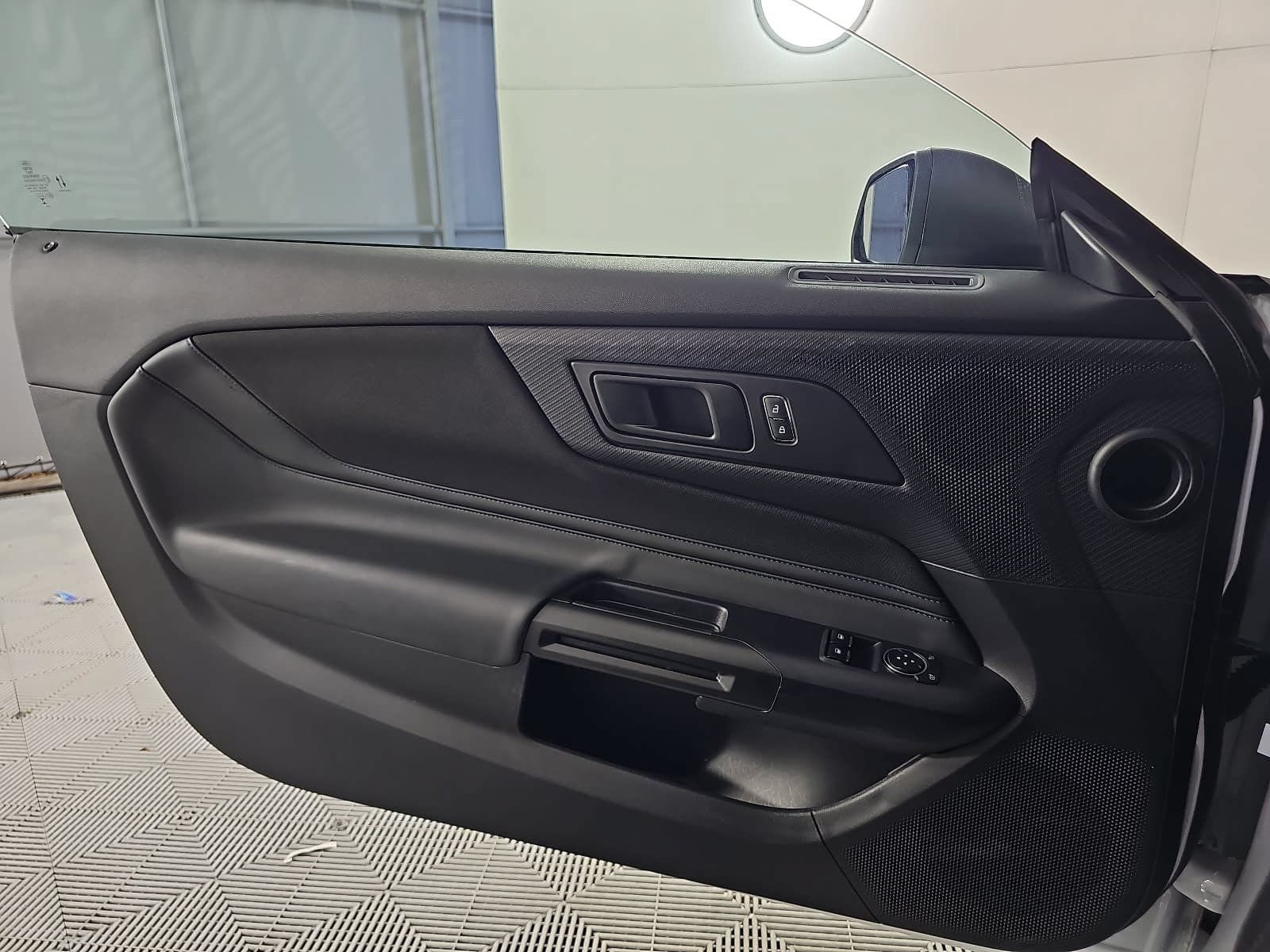 Used 2024 Ford Mustang Dark Horse RWD image 26