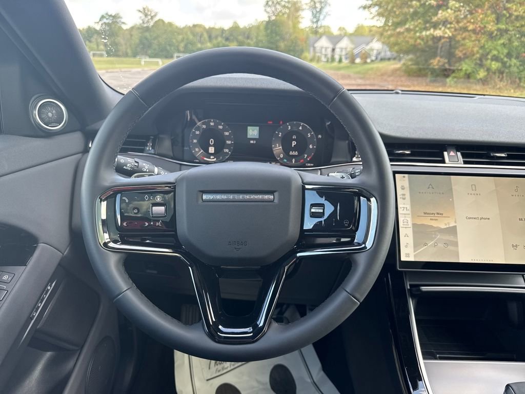 Used 2025 Land Rover Range Rover Evoque Dynamic SE image 22