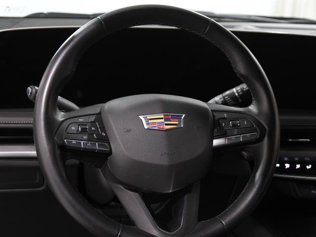 Certified 2025 Cadillac XT4 Premium Luxury image 7