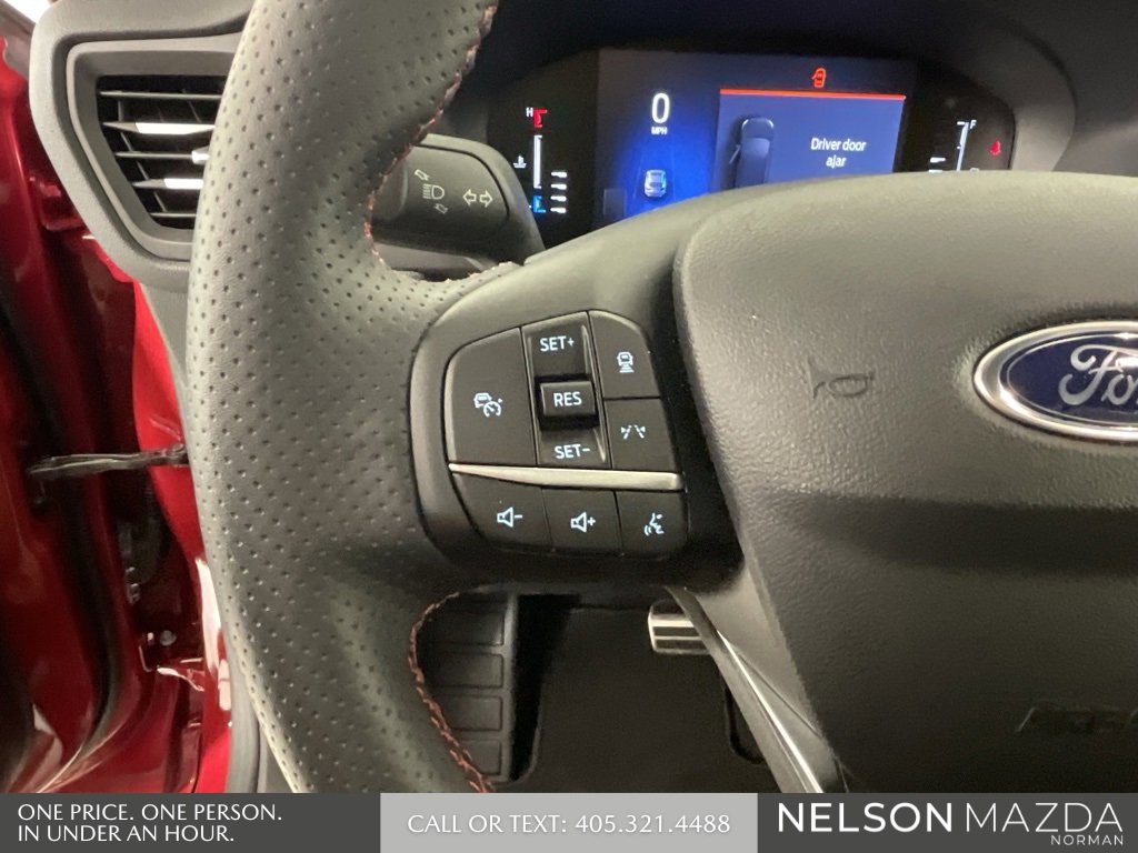 Used 2024 Ford Escape ST-Line w/ Tech Pack #1 image 39