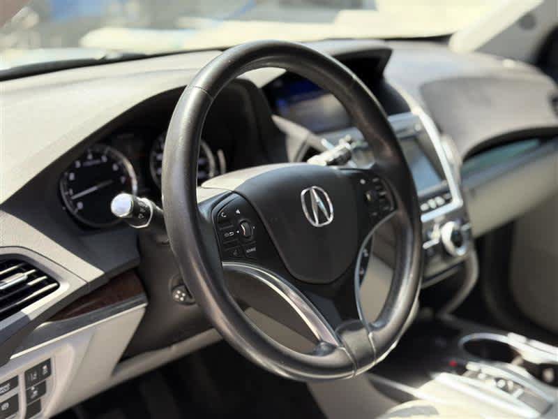 Used 2017 Acura MDX FWD w/ Technology Package image 6