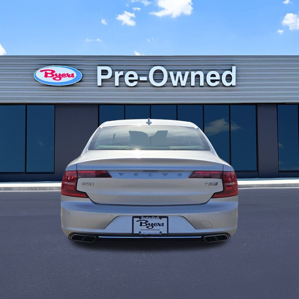 Used 2020 Volvo S90 T8 Inscription image 6