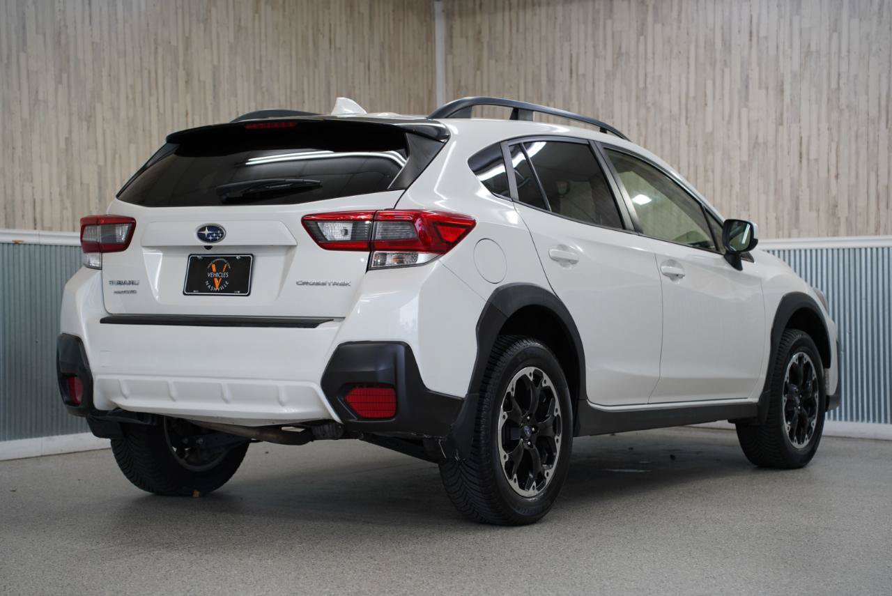 Used 2021 Subaru Crosstrek 2.0i Premium w/ Moonroof Package AWD/4WD image 10