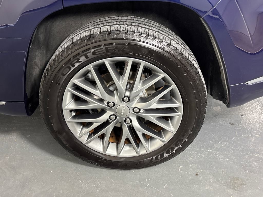 Used 2018 Jeep Grand Cherokee Summit image 36