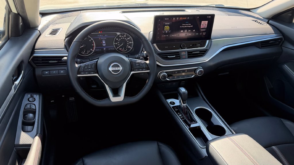 Used 2026 Nissan Altima 2.5 SR FWD image 23
