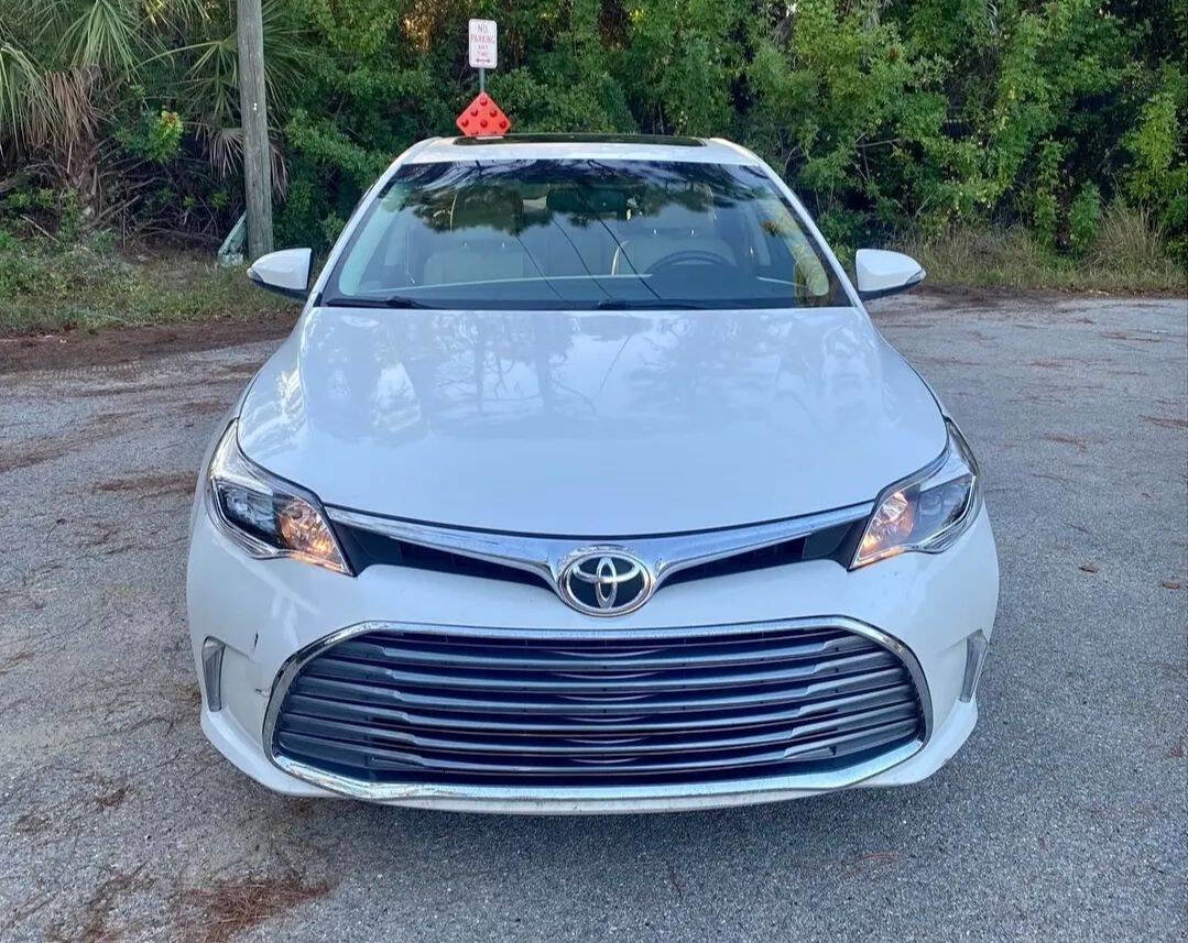 Used 2016 Toyota Avalon XLE Plus image 6