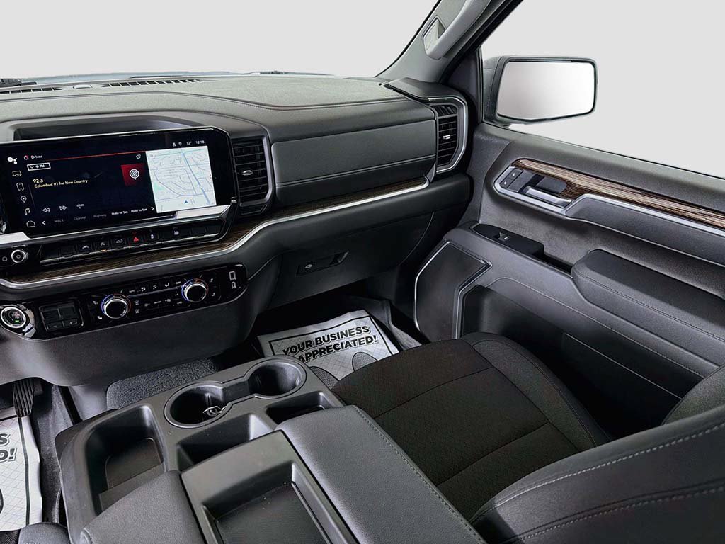 Used 2025 GMC Sierra 1500 Elevation AWD/4WD image 27