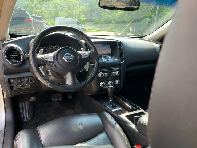 Used 2014 Nissan Maxima 3.5 SV w/ Premium Package FWD image 18