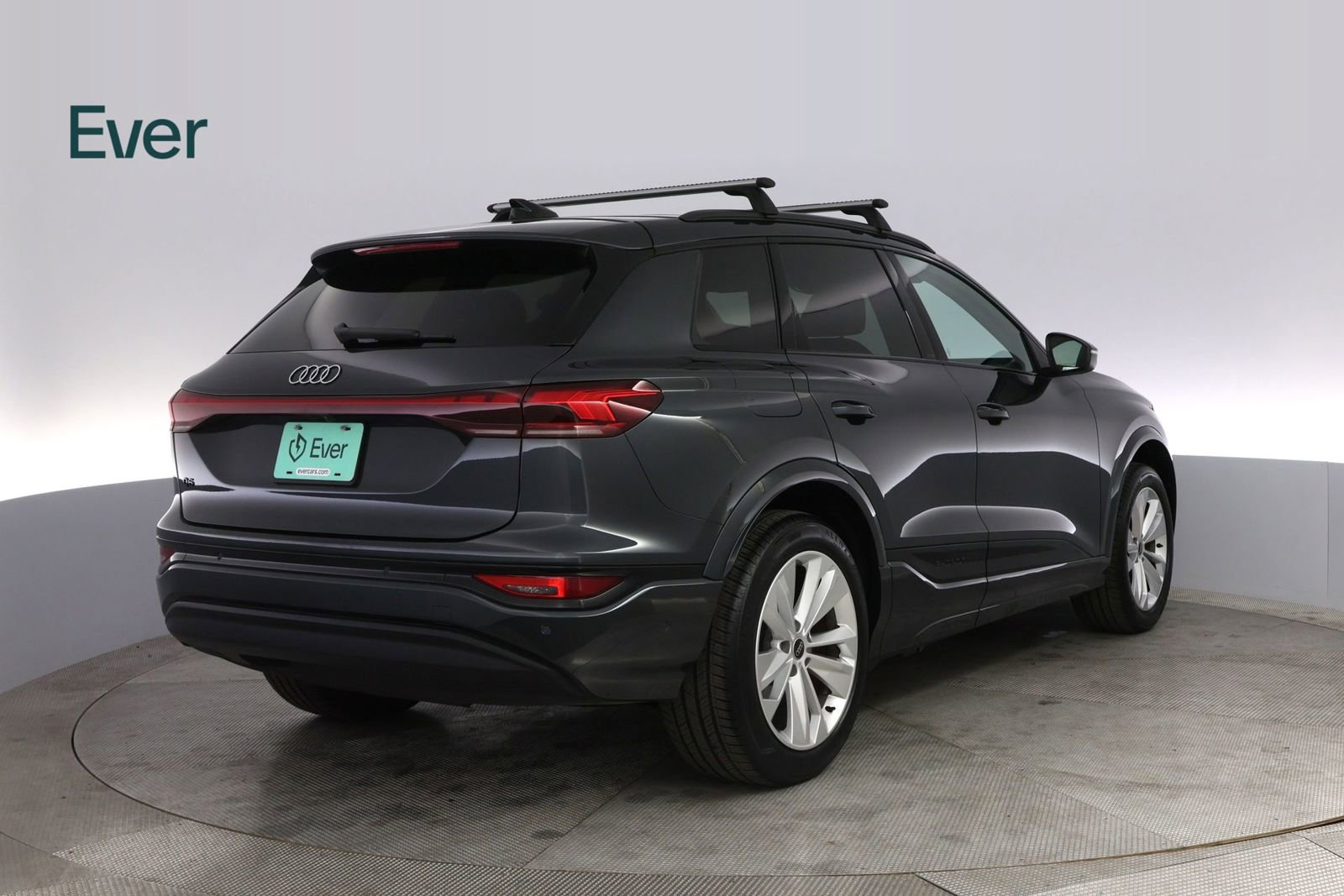 Used 2025 Audi Q6 e-tron Premium w/ Convenience Package image 3