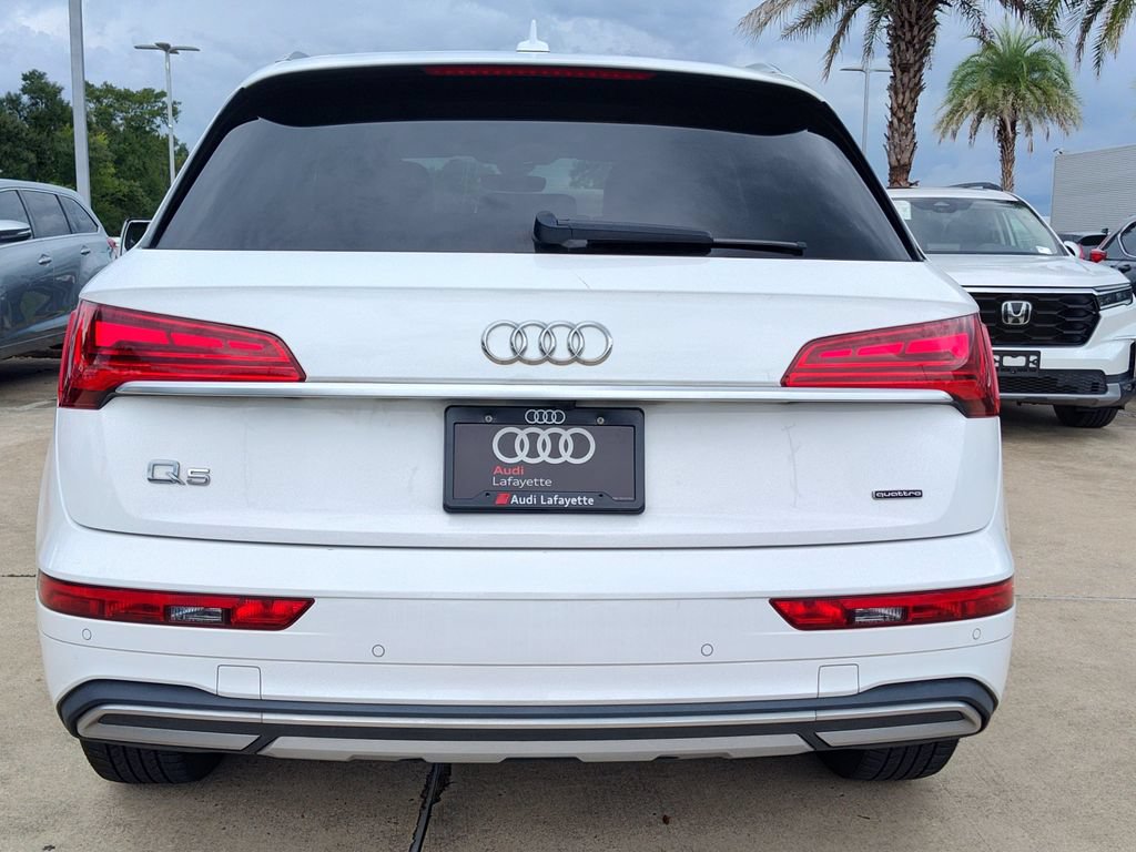 Used 2023 Audi Q5 2.0T Premium w/ Convenience Package AWD/4WD image 7