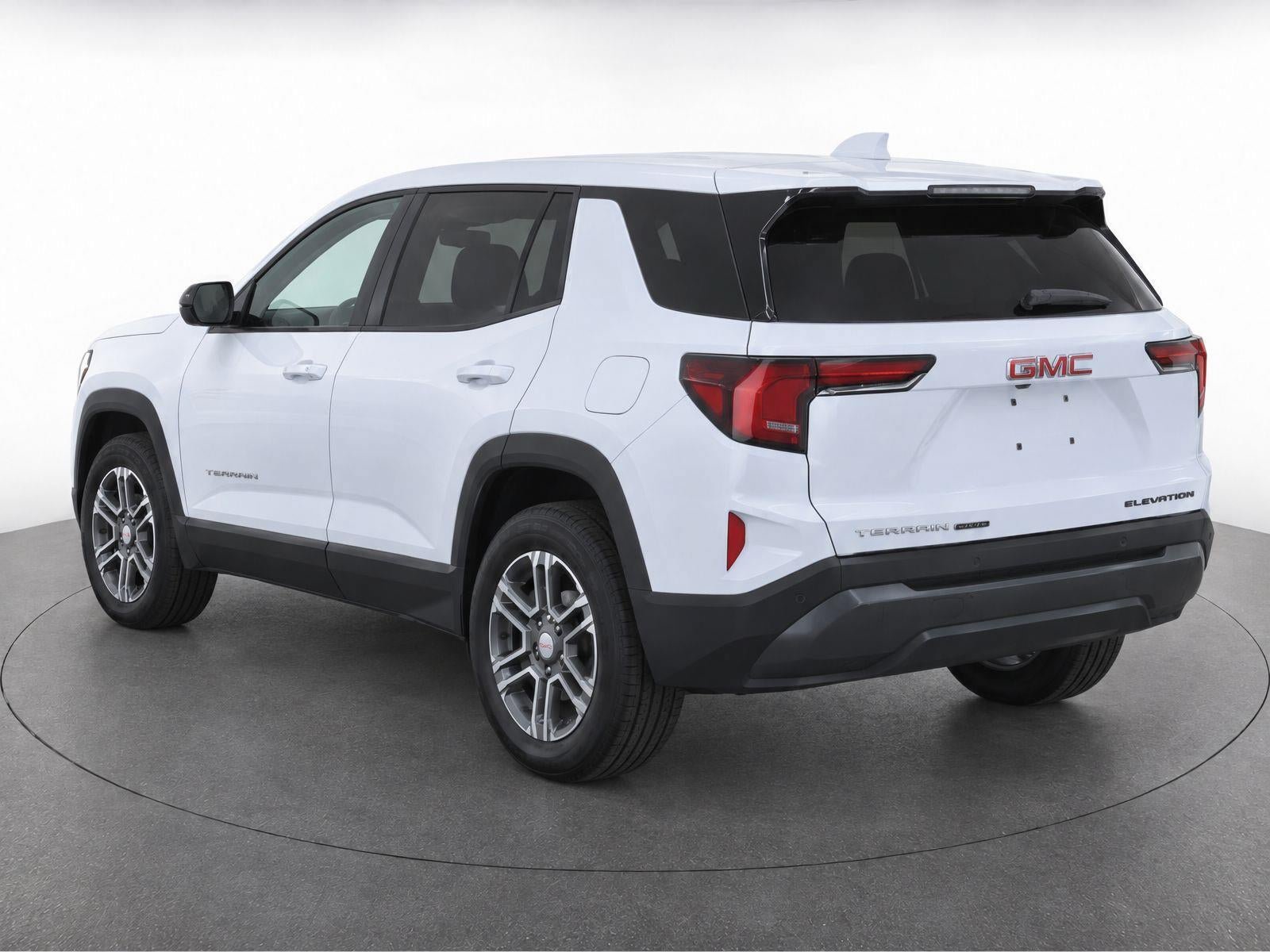 Used 2025 GMC Terrain Elevation AWD/4WD image 7