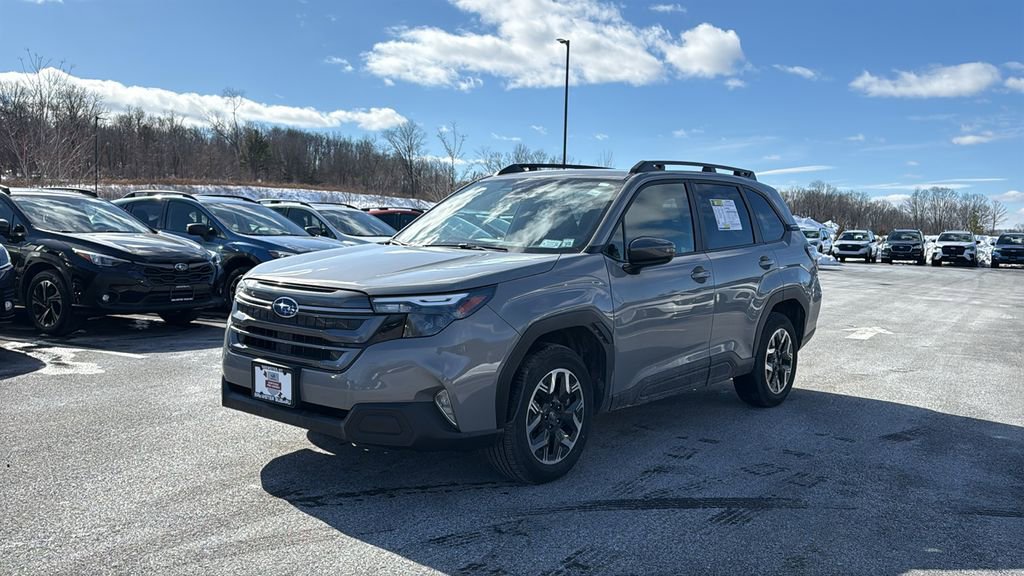 Certified 2025 Subaru Forester Premium image 3