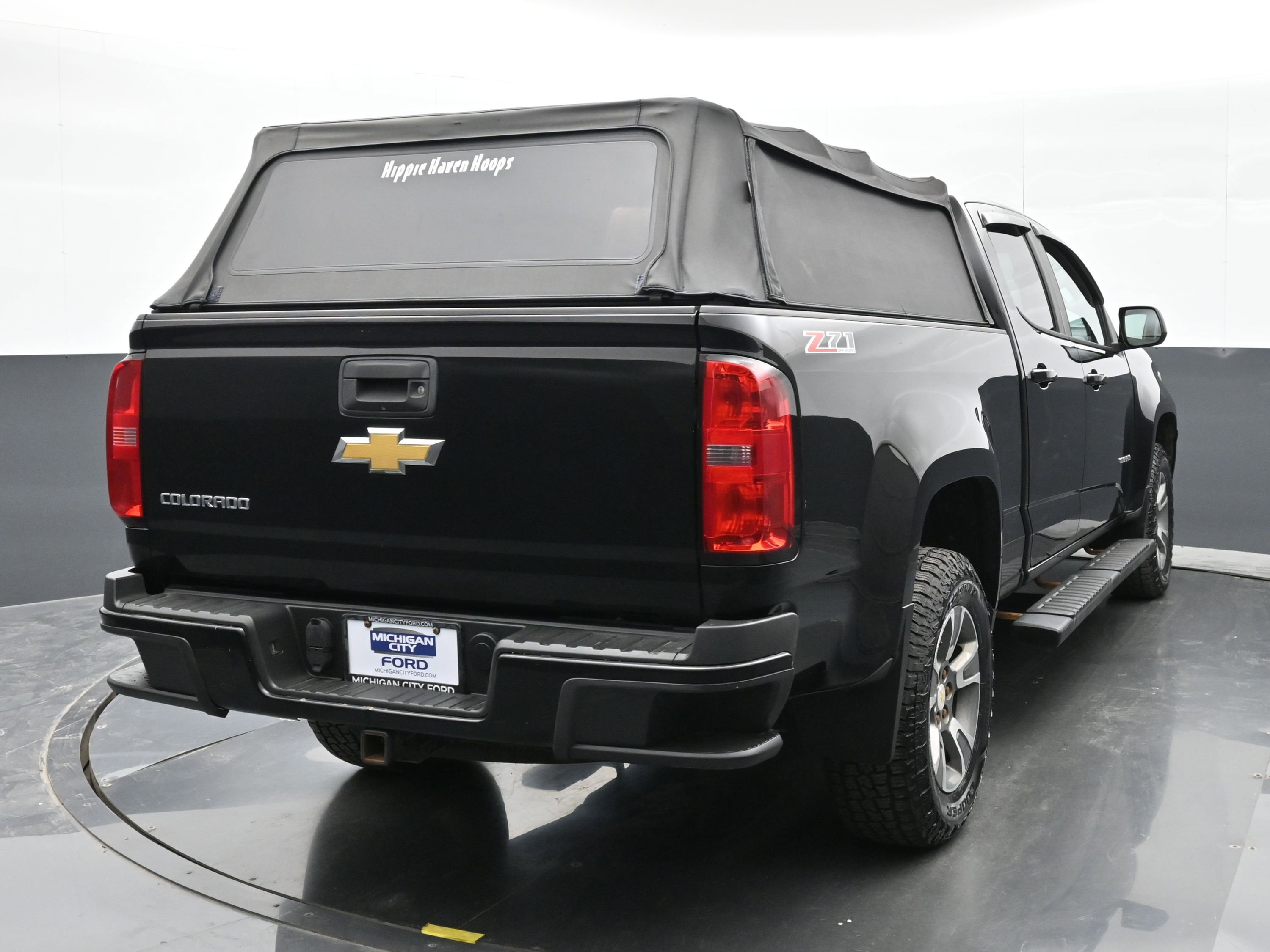 Used 2015 Chevrolet Colorado Z71 AWD/4WD image 7