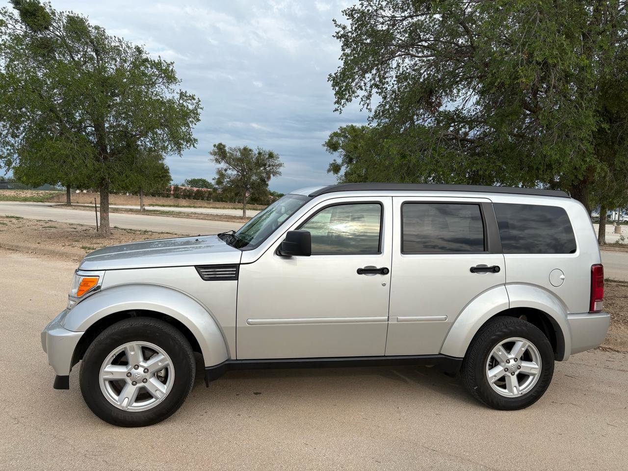 Used 2008 Dodge Nitro SLT w/ Convenience Group RWD image 13