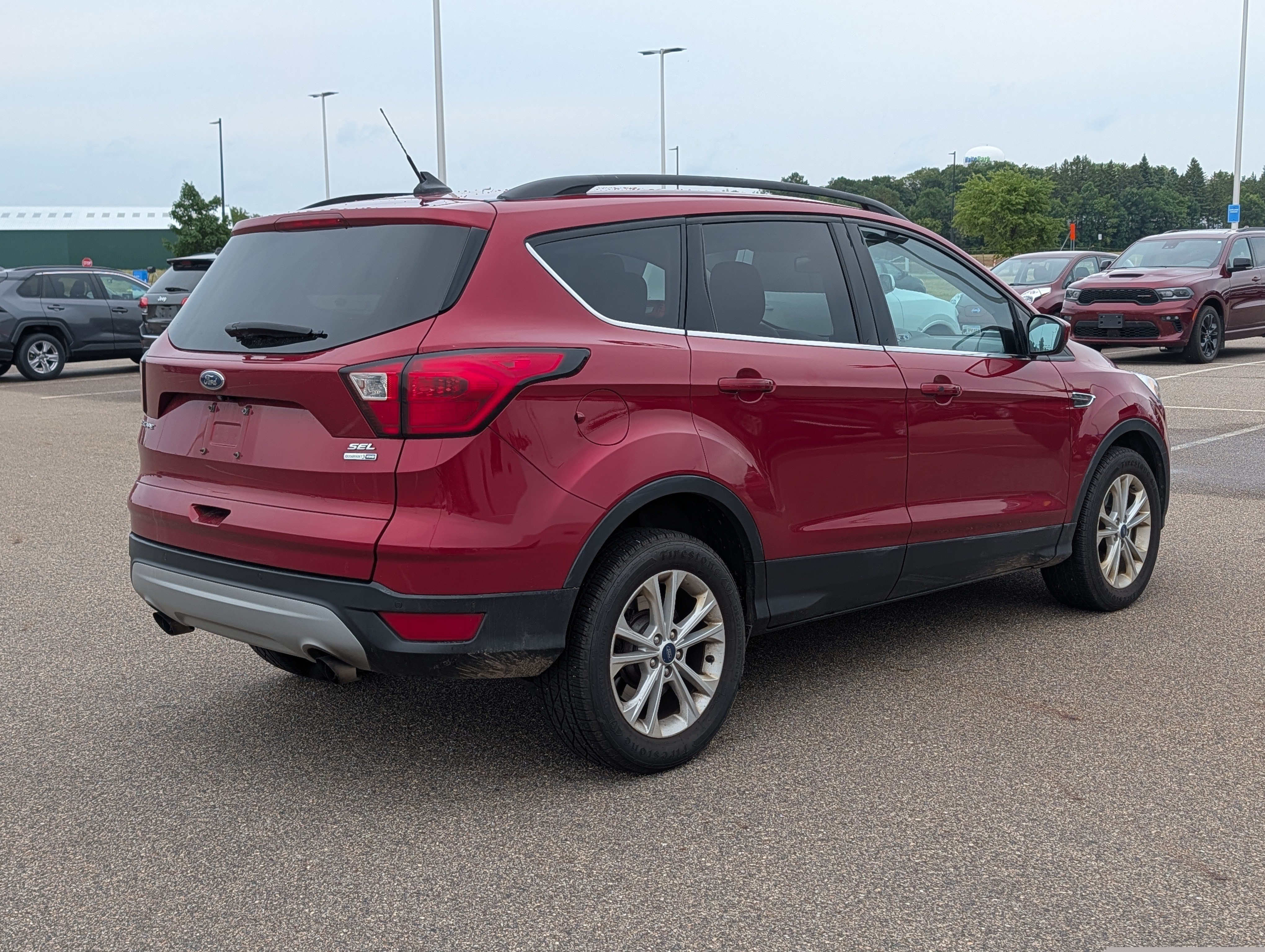 Used 2019 Ford Escape SEL AWD/4WD image 4