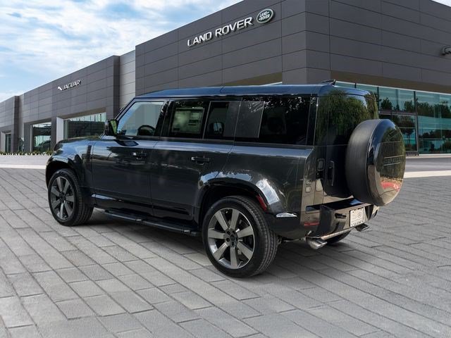 New 2026 Land Rover Defender 110 V8 AWD/4WD image 3