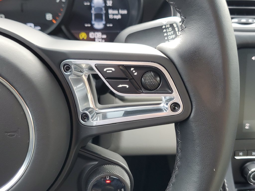 Used 2024 Porsche 718 Boxster RWD image 18