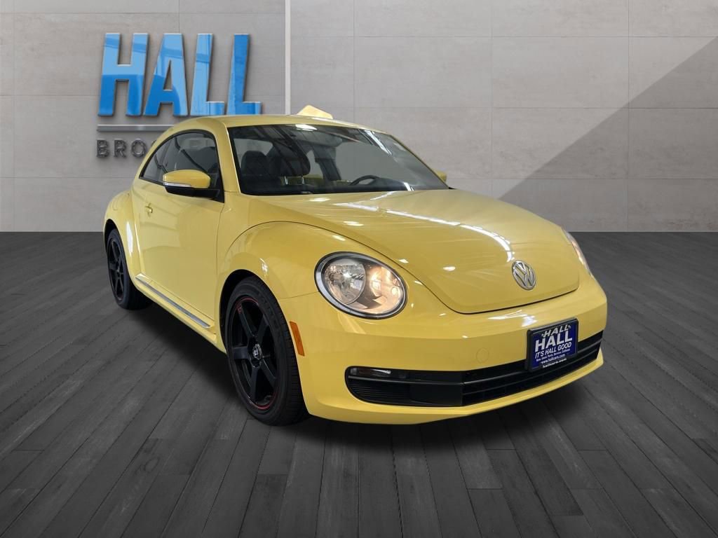 Used 2012 Volkswagen Beetle 2.5 FWD image 7