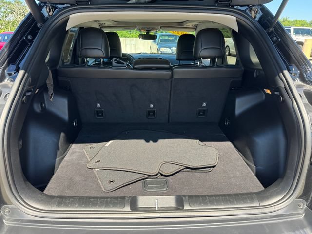 Used 2019 Jeep Cherokee Limited AWD/4WD image 13