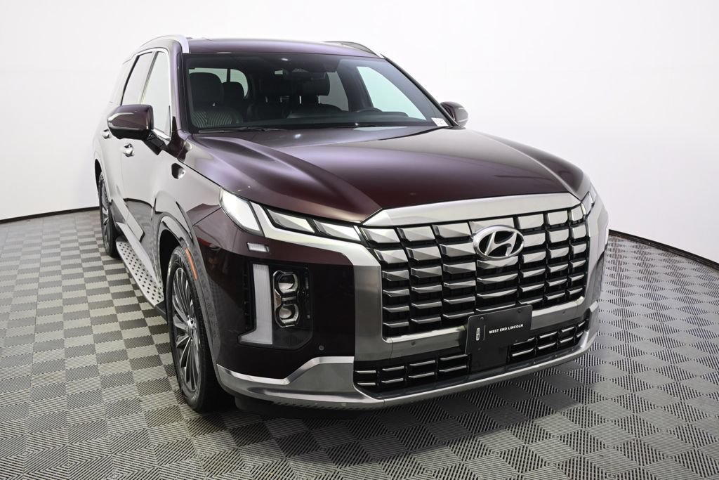 Used 2023 Hyundai Palisade Calligraphy w/ Cargo Package AWD/4WD image 9