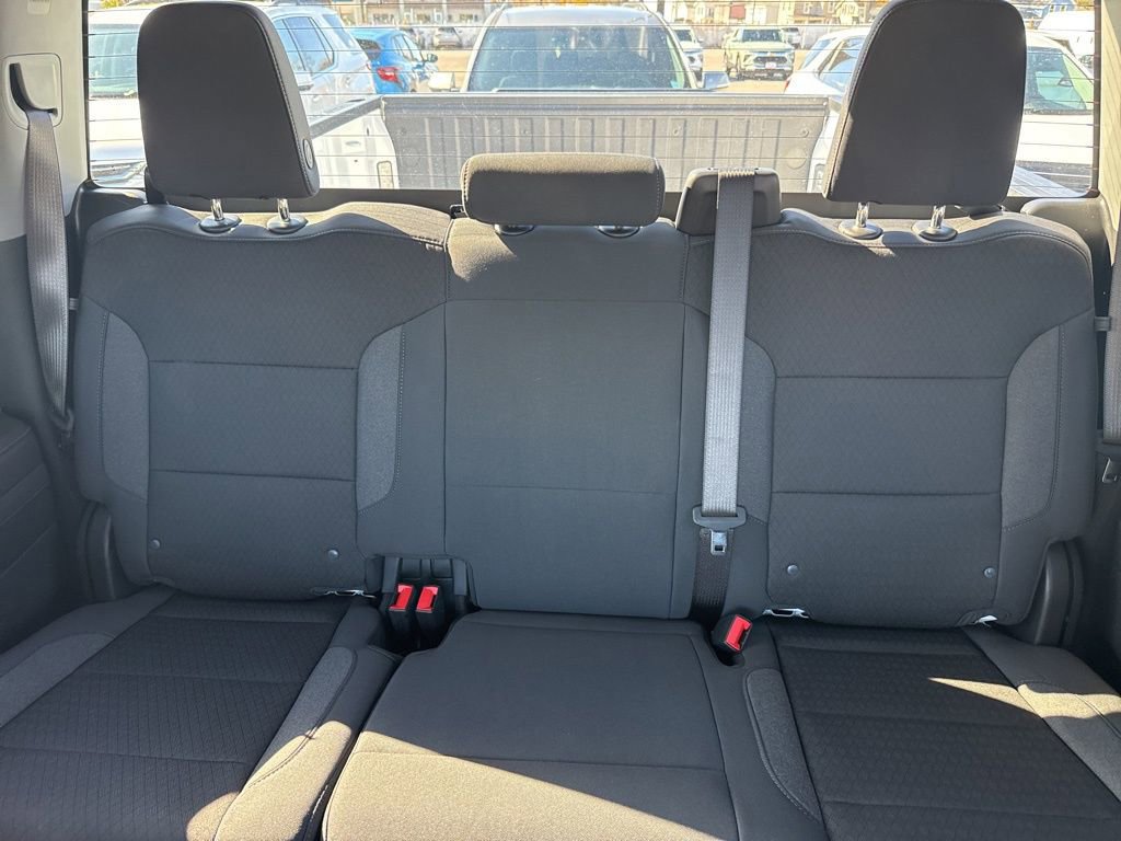 Used 2025 Chevrolet Silverado 1500 LT image 16