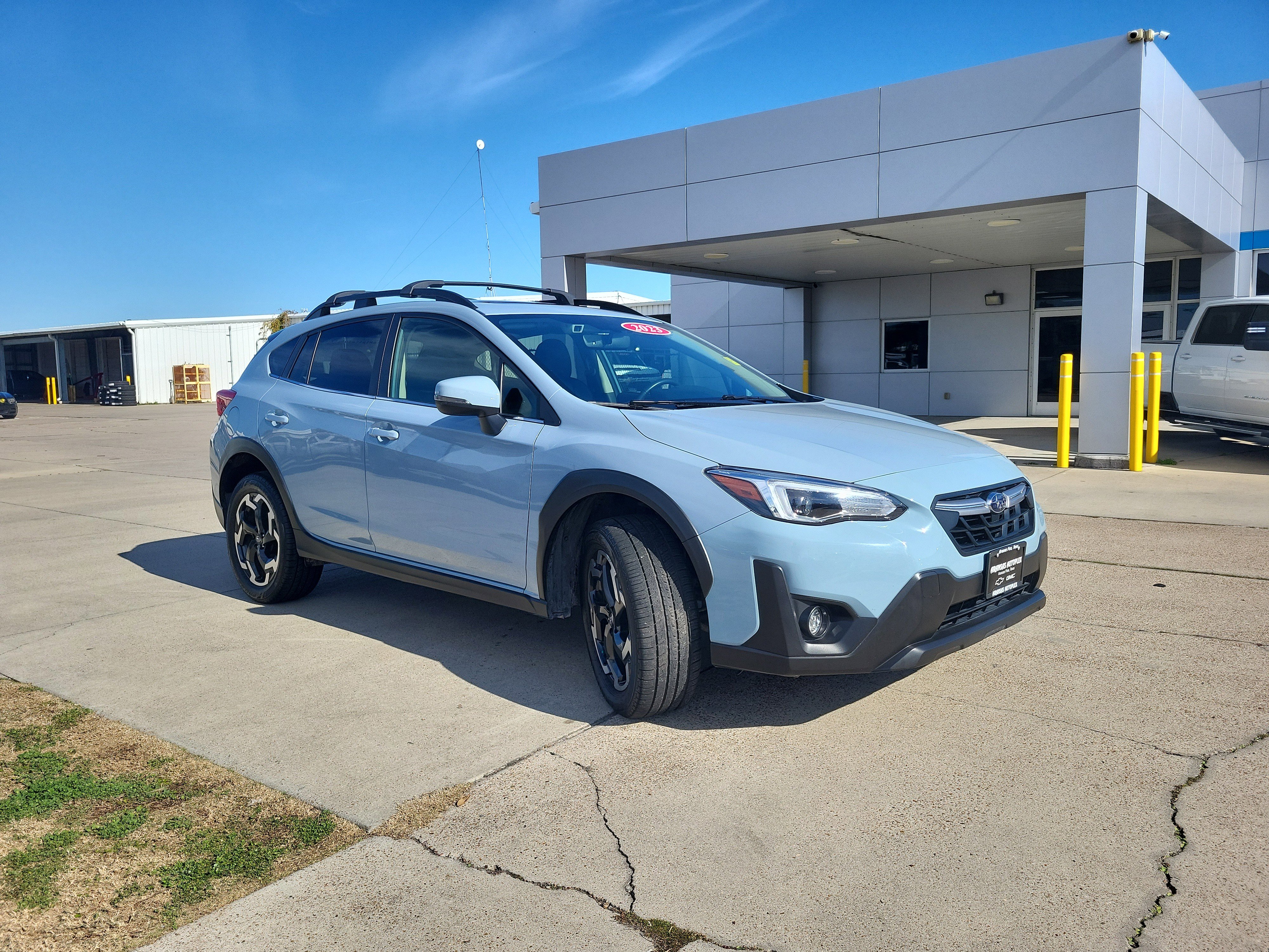 Used 2023 Subaru Crosstrek 2.5i Limited w/ Moonroof Package image 3