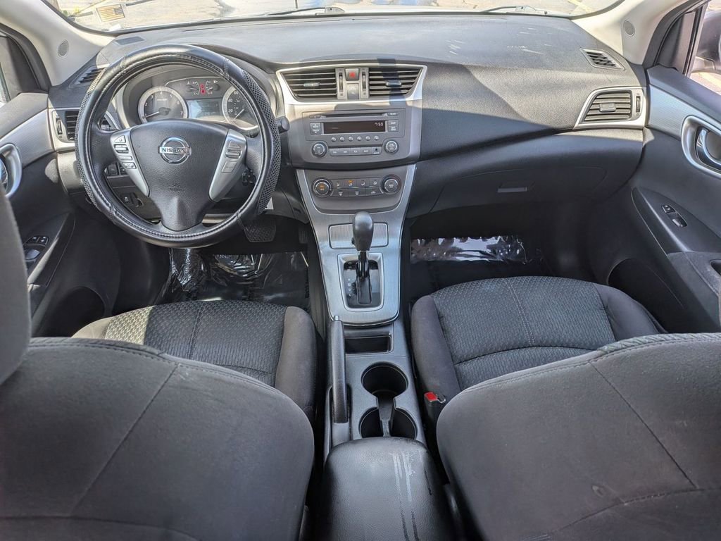 Used 2013 Nissan Sentra SR FWD image 27