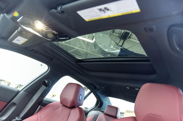 New 2026 BMW 530i xDrive image 15