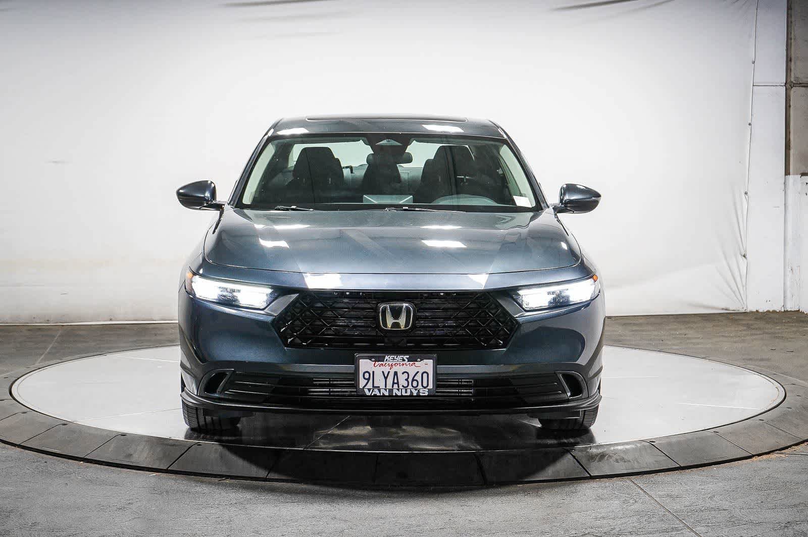 Used 2024 Honda Accord EX image 3