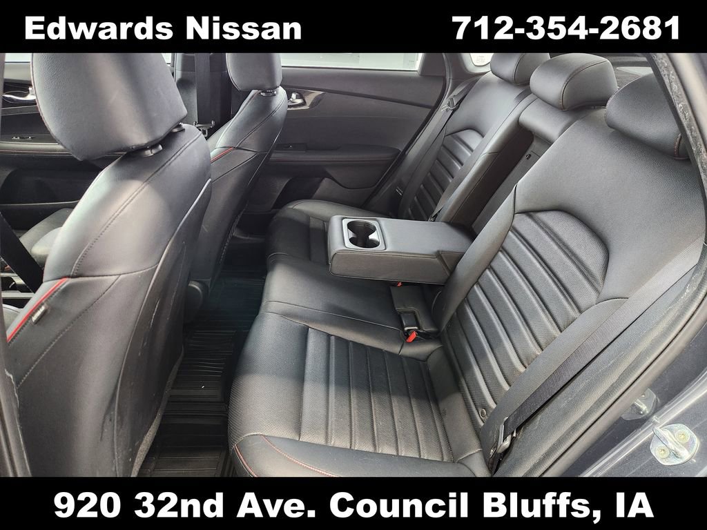Used 2023 Kia Forte GT w/ GT2 Package image 17