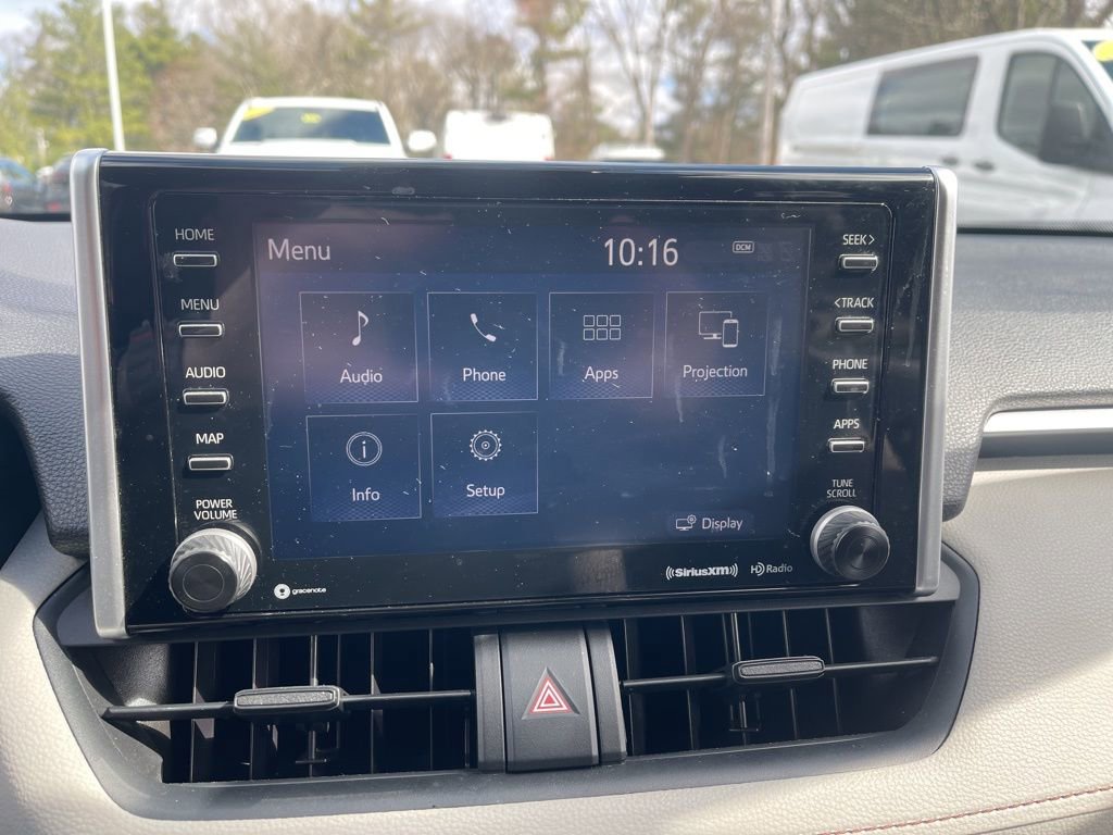 Used 2019 Toyota RAV4 XLE w/ Convenience Package image 19