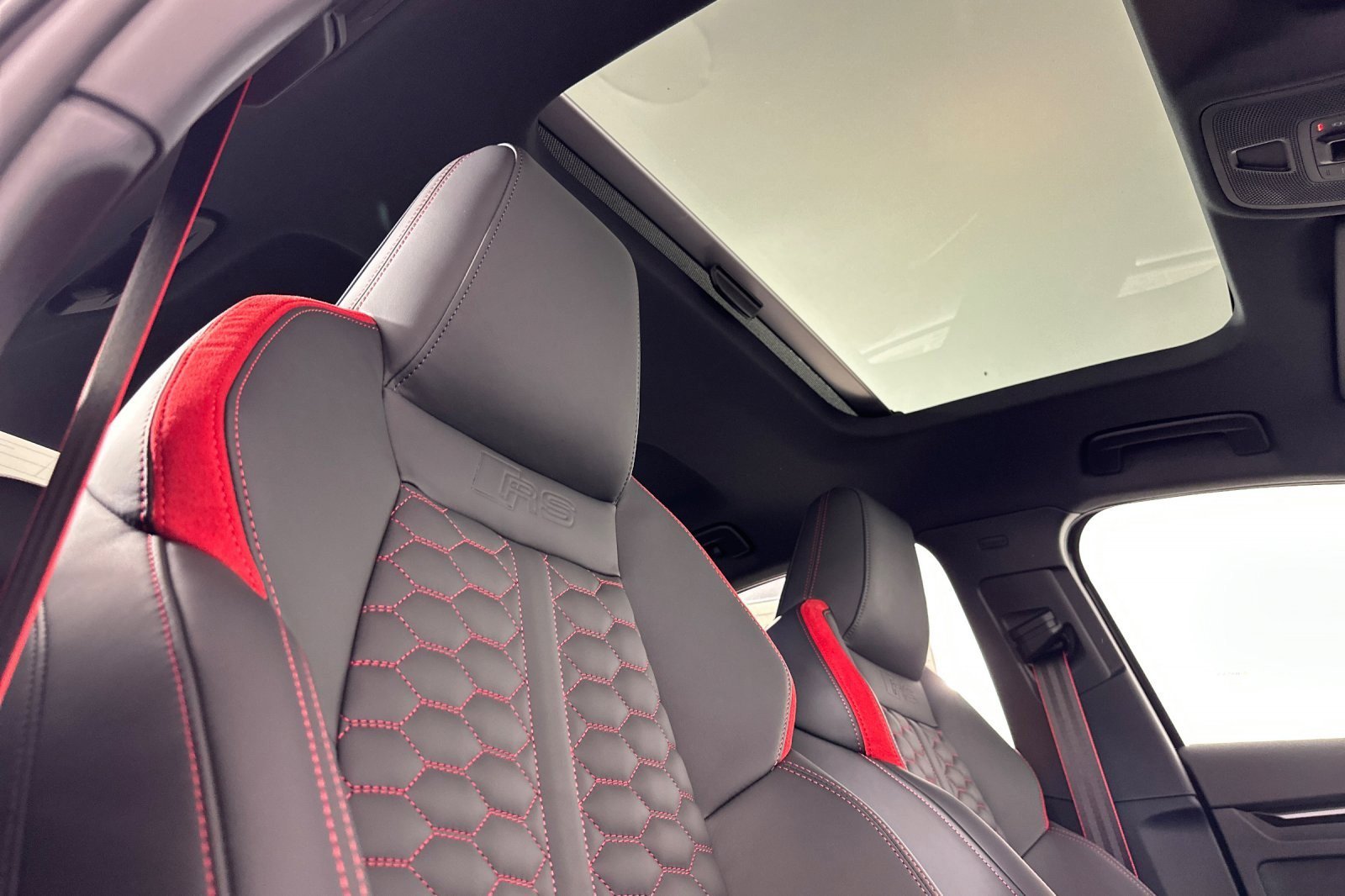 New 2026 Audi RS 3 image 15