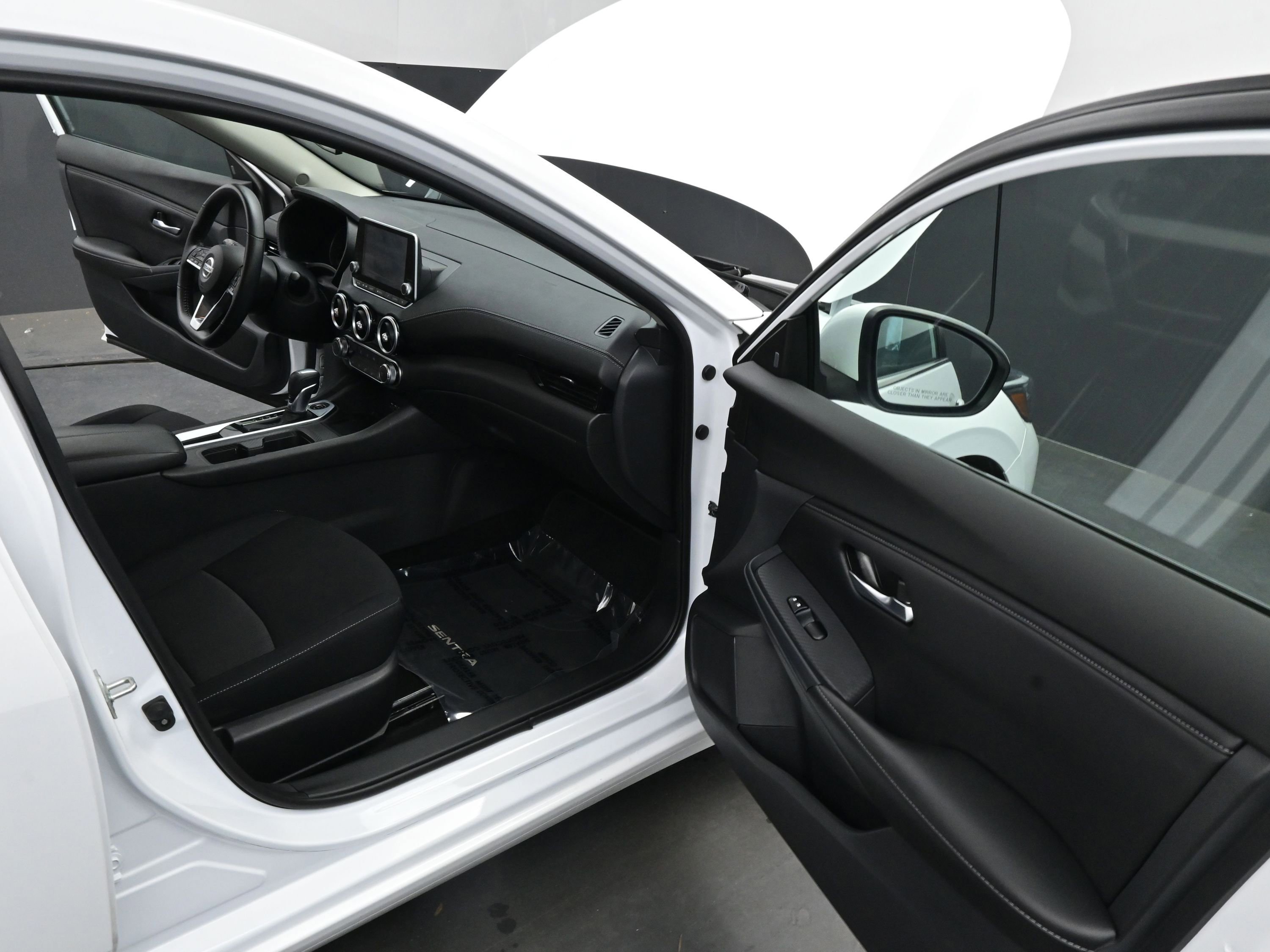 Used 2023 Nissan Sentra SV image 22