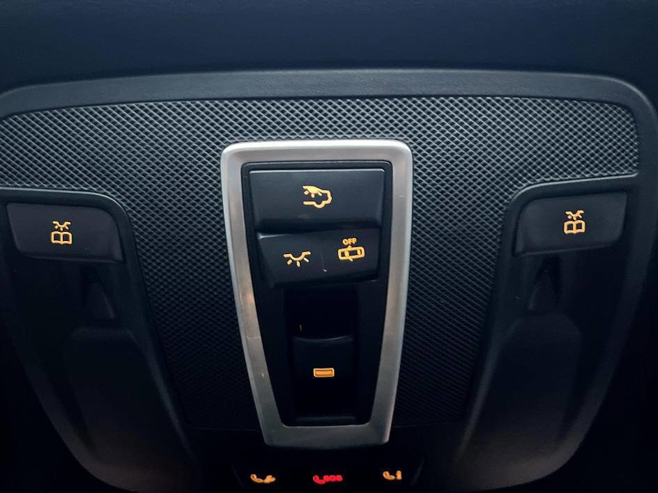 Used 2017 Mercedes-Benz G 63 AMG 4MATIC image 33