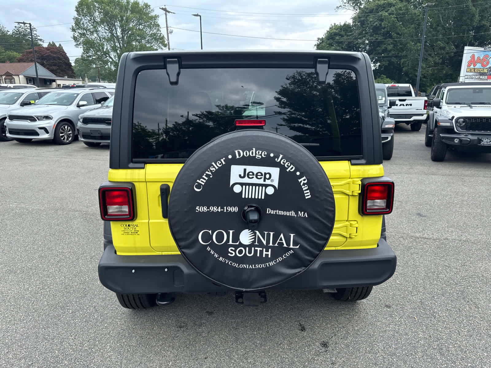 New 2023 Jeep Wrangler Unlimited Sport image 5