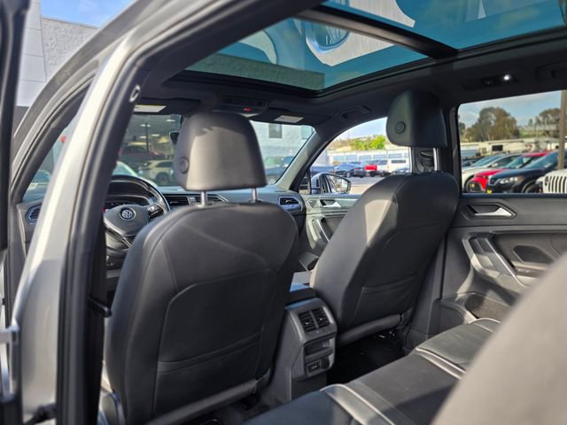 Used 2020 Volkswagen Tiguan SEL Premium R-Line AWD/4WD image 20