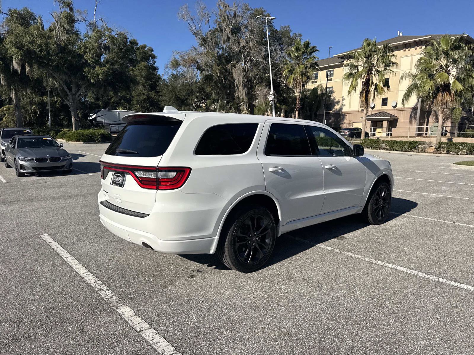 Used 2022 Dodge Durango SXT w/ Blacktop Package image 4